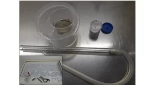 Coletor manual de exemplares de dipeteros (flebotomíneos e mosquitos)